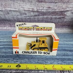 Vtg Ertl Mighty movers International Harvester Crawler TD-20E 1/64 scale diecast